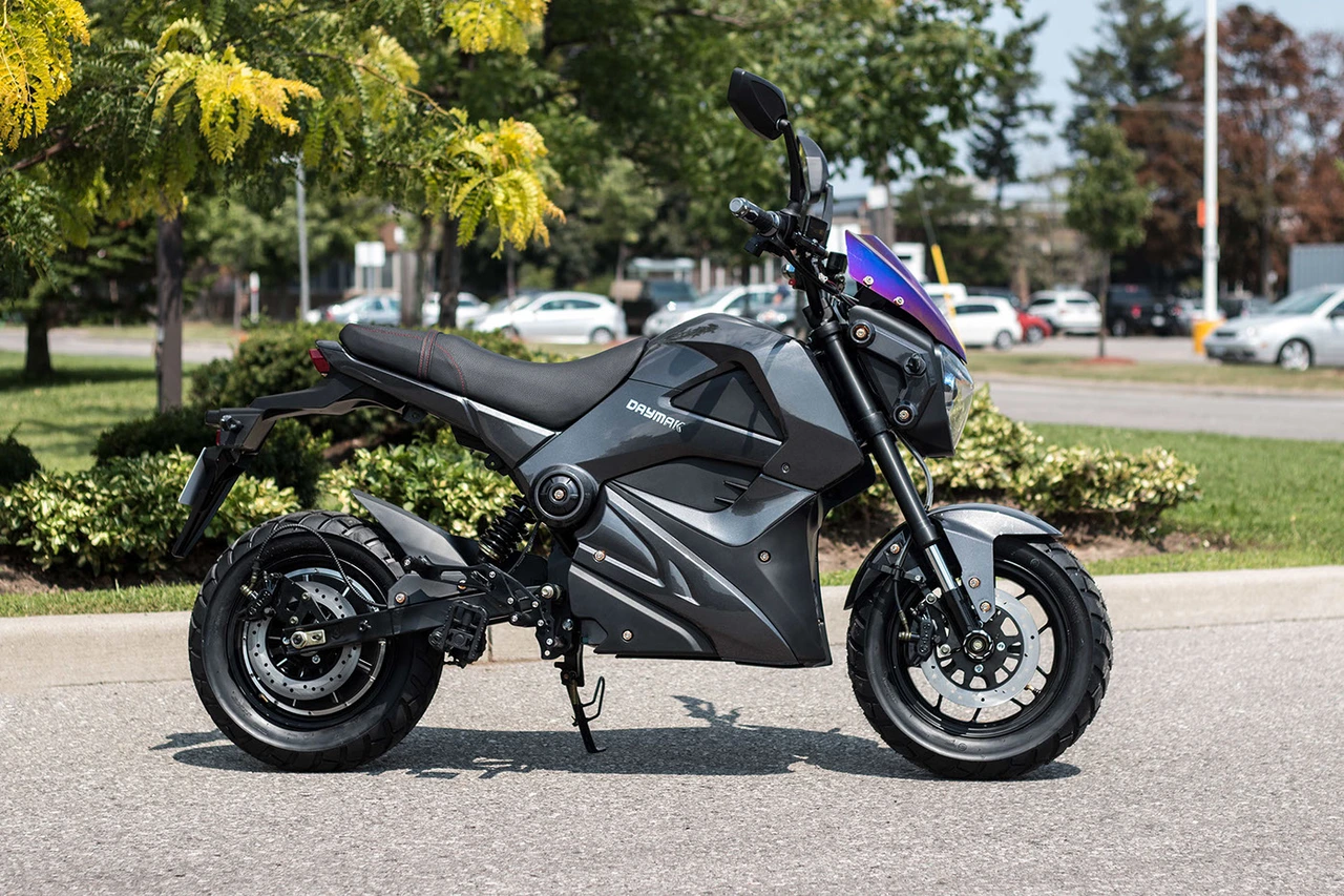 Daymak EM1 Electric Moped 2025 🇨🇦 Canada